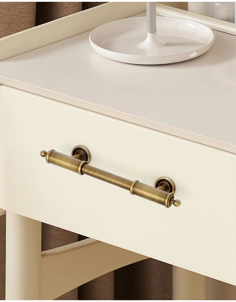 Elegant European Style Antique Bronze Drawer Knobs with Brass Pull