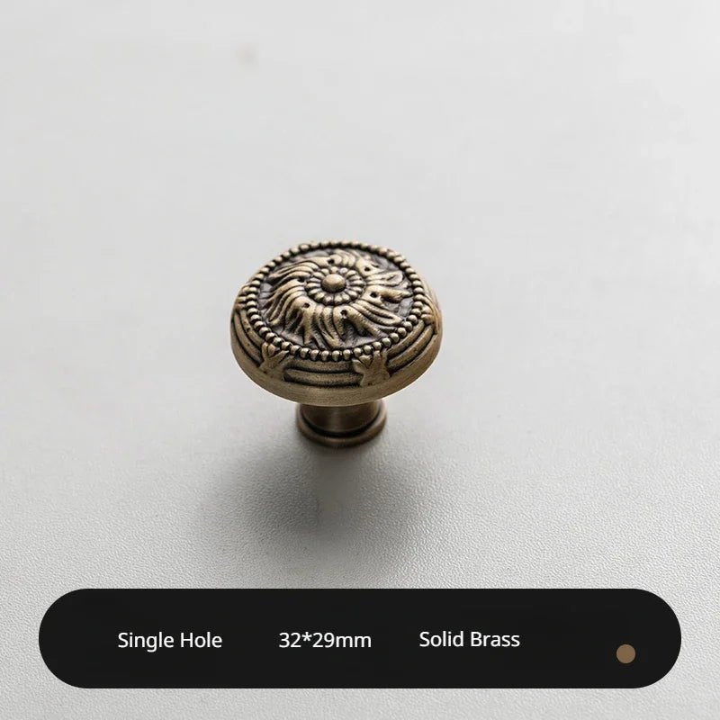 Elegant Retro Handle – Solid Brass 6.3" Pull
