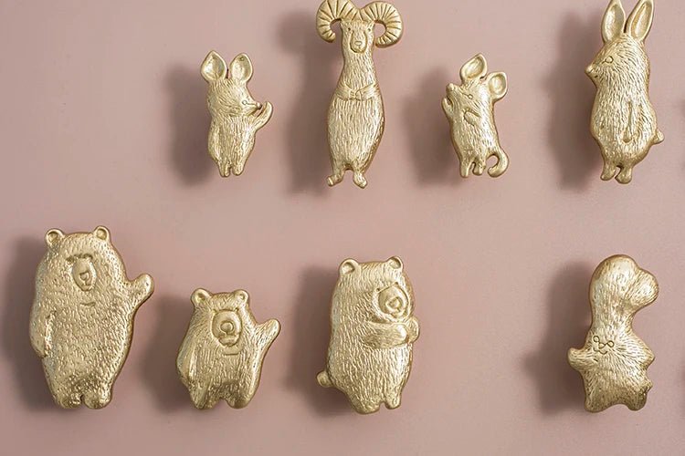 Decorative Kids Animal Shaped Brass Knobs for Cabinet Design