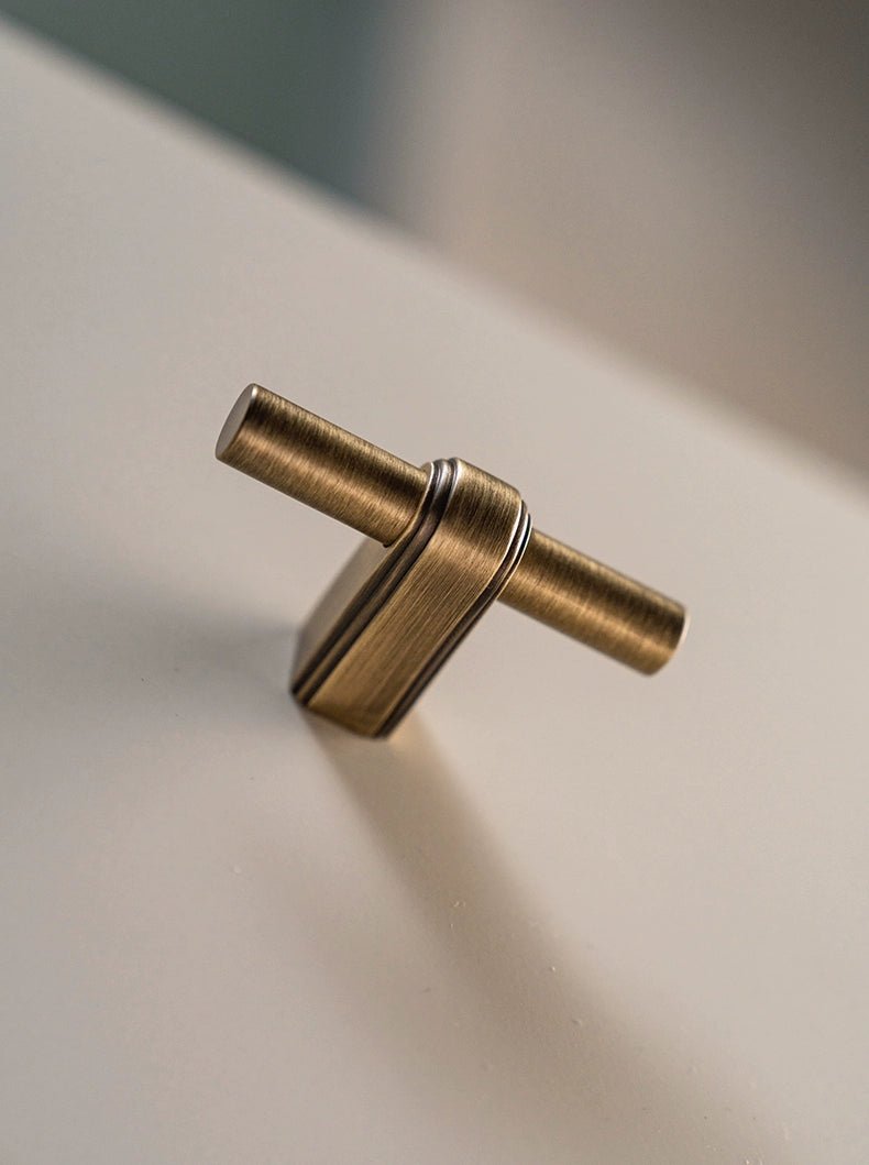 Durable Antique Brass Cabinet Hardware – T-Bar Pulls & Knobs