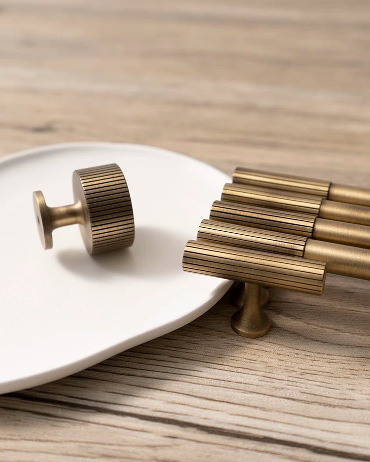 Antique Bronze Brass Knurled Cabinet Handle
