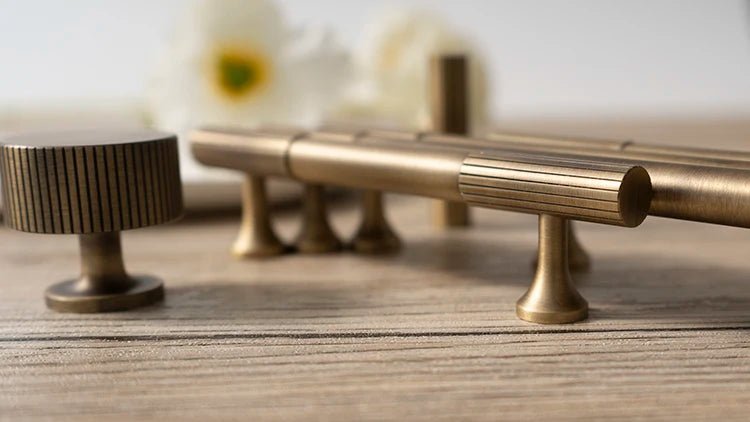 Knurled T-Bar Drawer Pull in Antique Bronze Brass