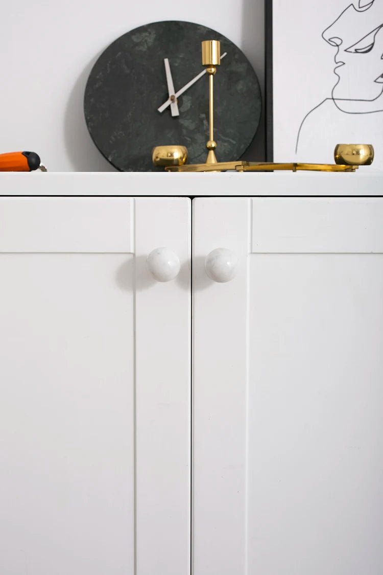 Elegant Carrara Marble Knobs – Black & White Drawer Pull Handles