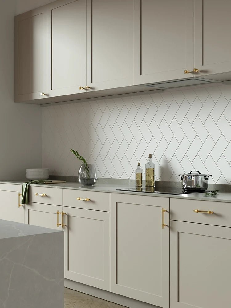 Elegant Champagne Knob - Brass Cabinet Pull