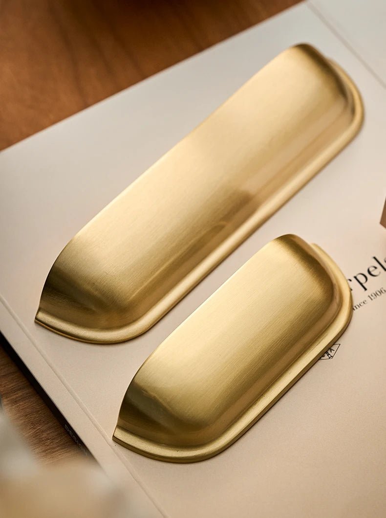 Coastal Brass Cabinet Handle – Shell Design