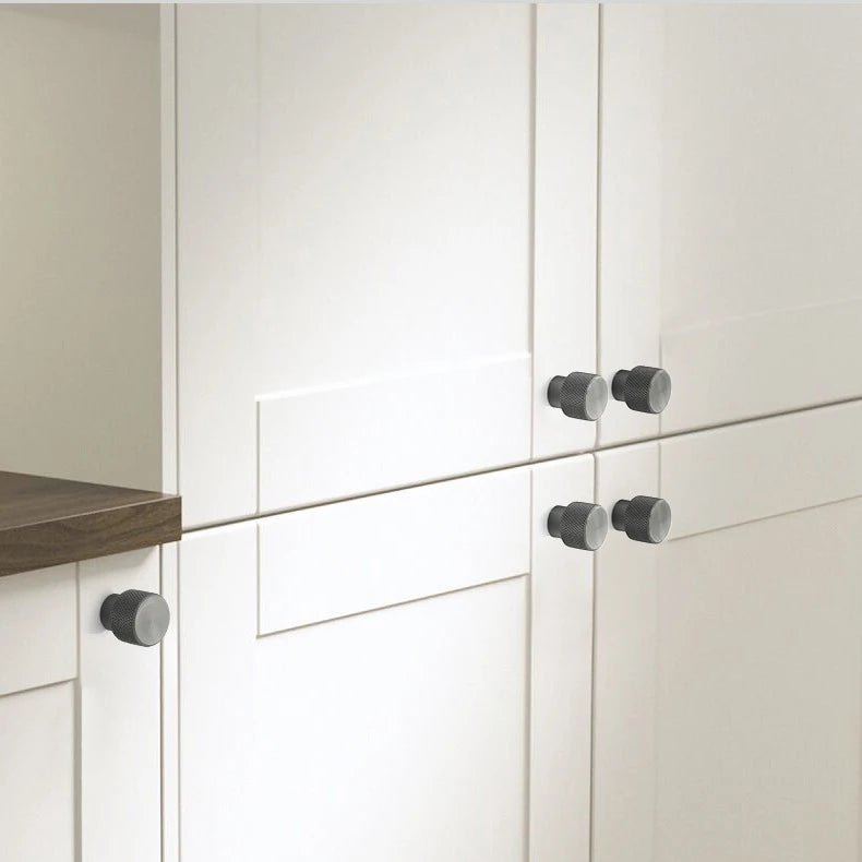 High-Quality Textured Aluminum Handles for Gray & Brown Design