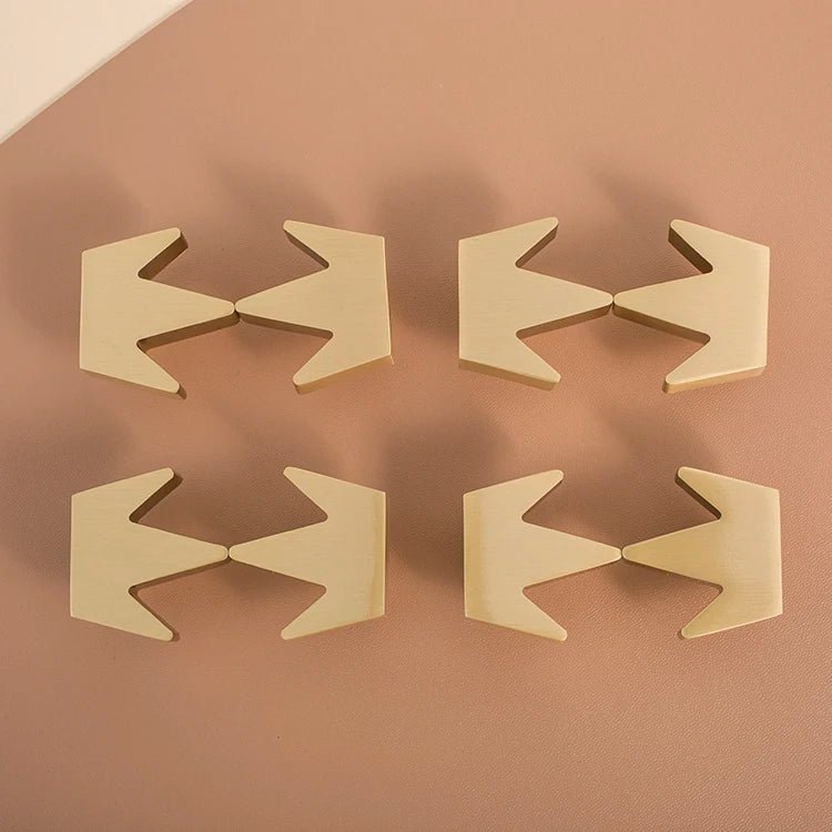 High-Quality Crown Brass Cabinet Knobs – Elegant Pulls for Drawers
