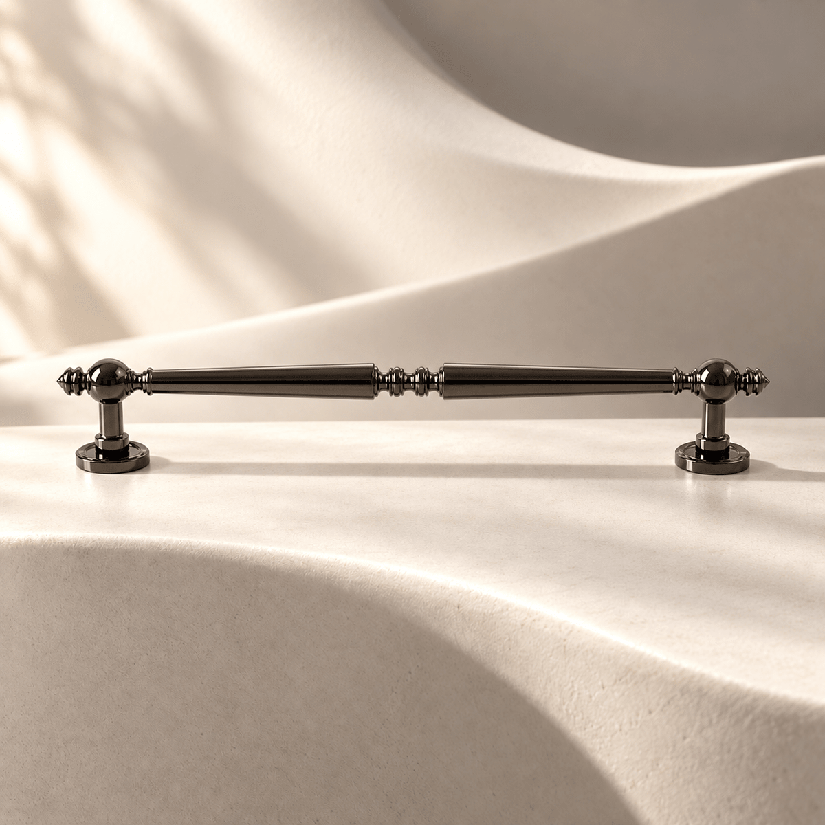 Dark French 192 mm CTC pull — warm ivory studio