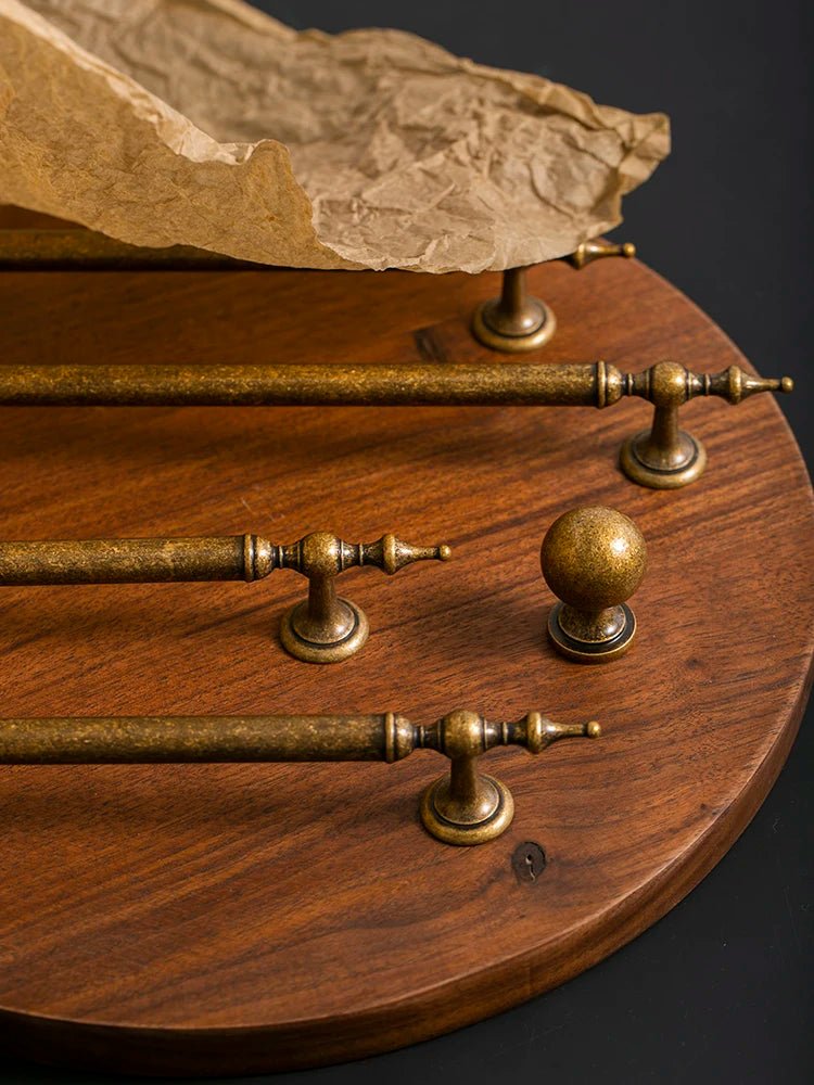 Elegant Antique Brass Handles – Vintage Bronze Drawer Pull Design