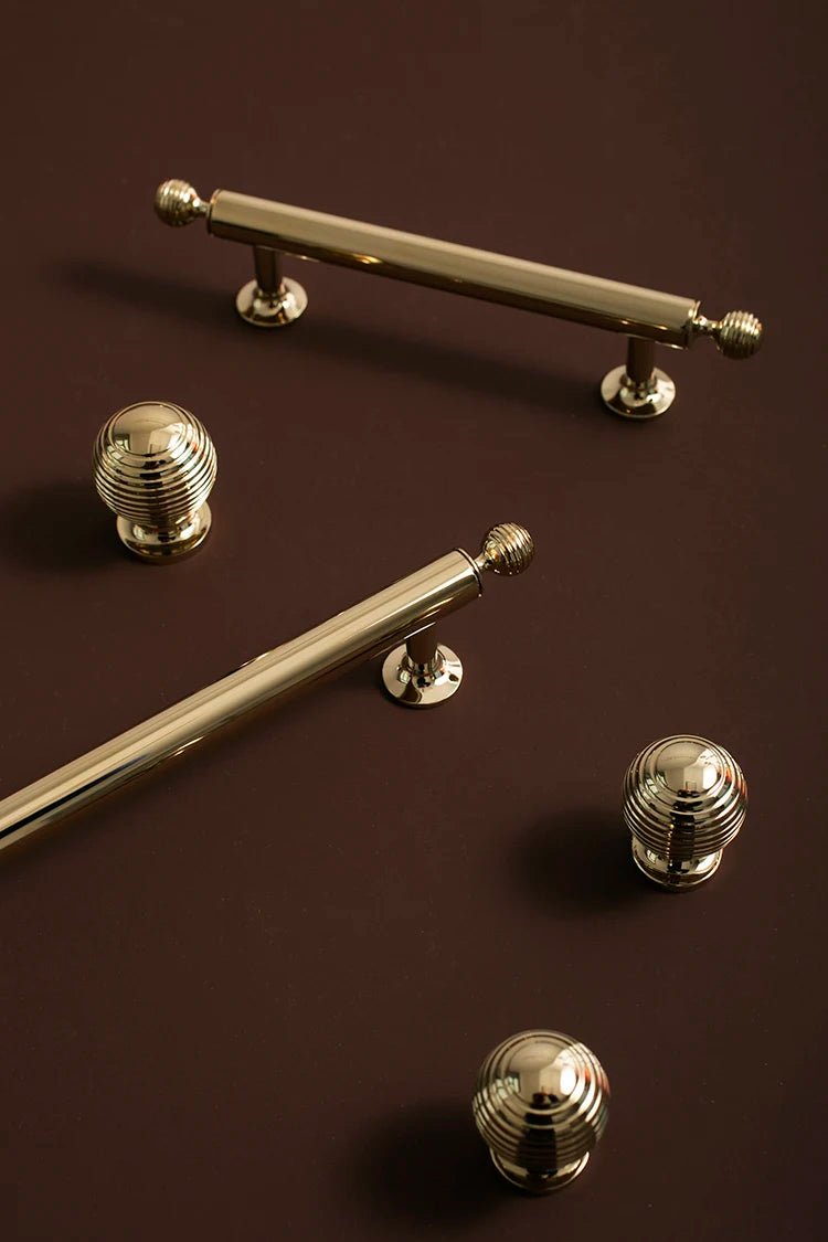 Stylish European Gold Brass Knobs – 6.3" Pull Handles for Cabinets