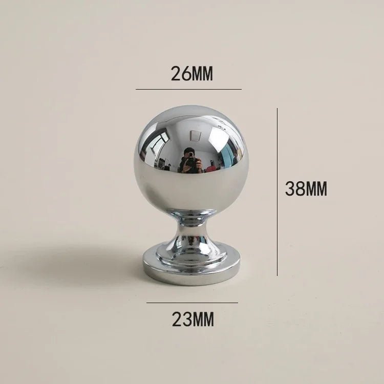 Solid brass light luxury knob for high-end furniture