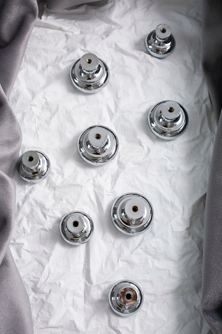 Sleek Brass Pull Handles – Modern Chrome Finish for Cabinets