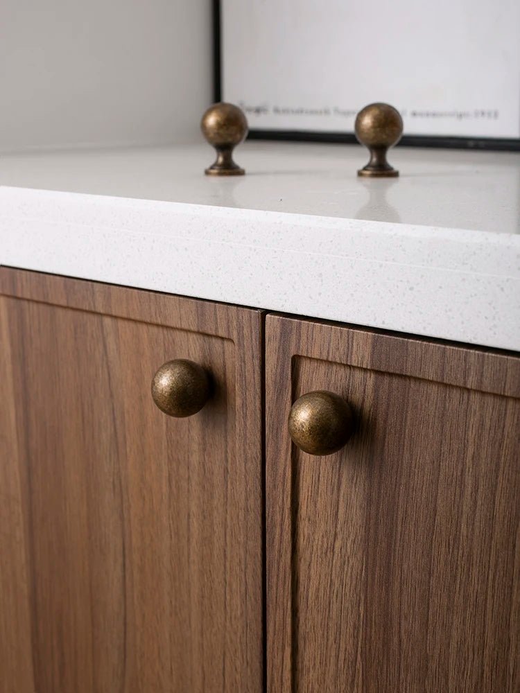 High-Quality Spherical Antique Brass Knob for Modern Cabinets