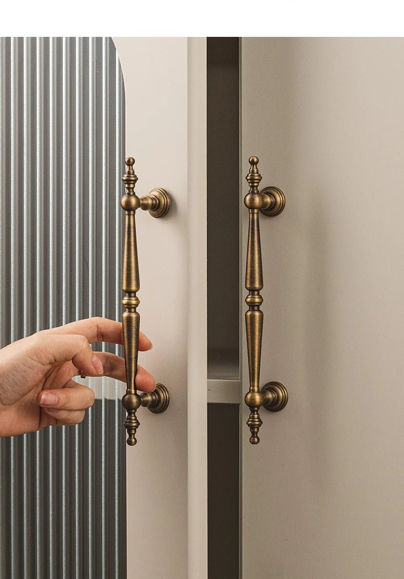 Premium European Bronze T-Bar Knob – Vertical Lines Design
