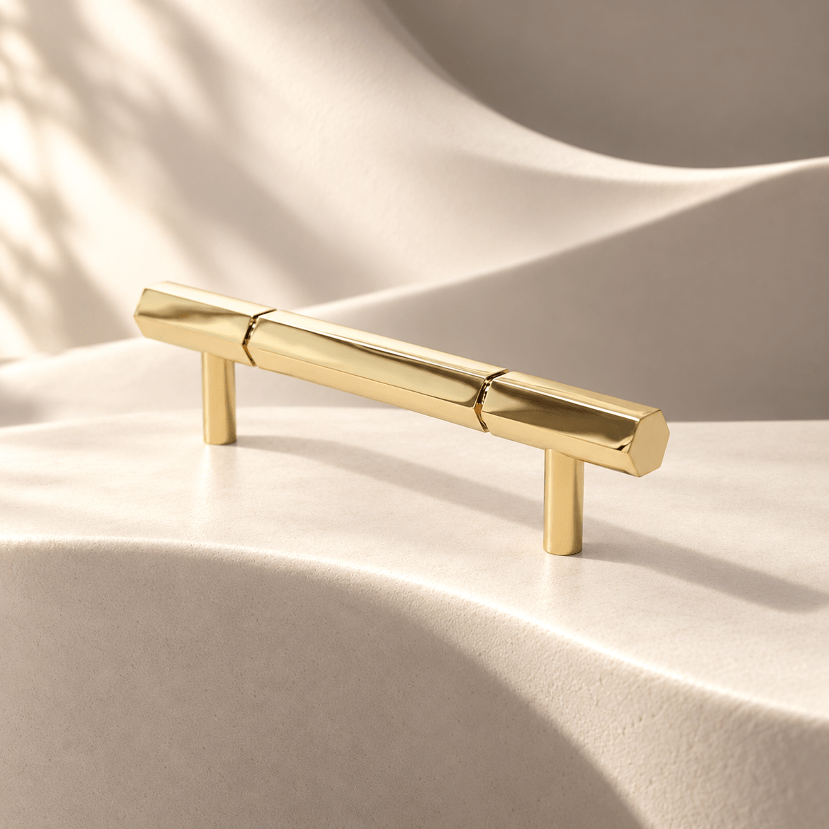 Gold hexagon 128 mm CTC pull on ivory stone