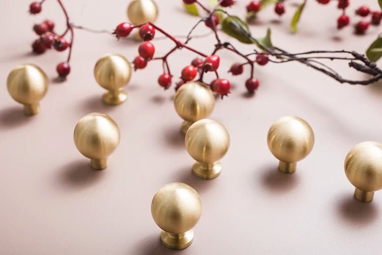 High-Quality Brass Gold Round Knobs for Cabinets