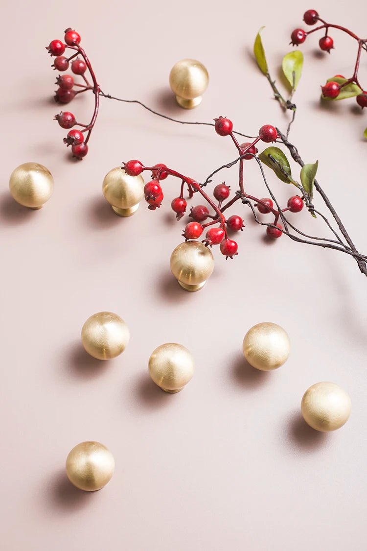 Gold Round Pulls and Knobs in Solid Brass for Cabinets