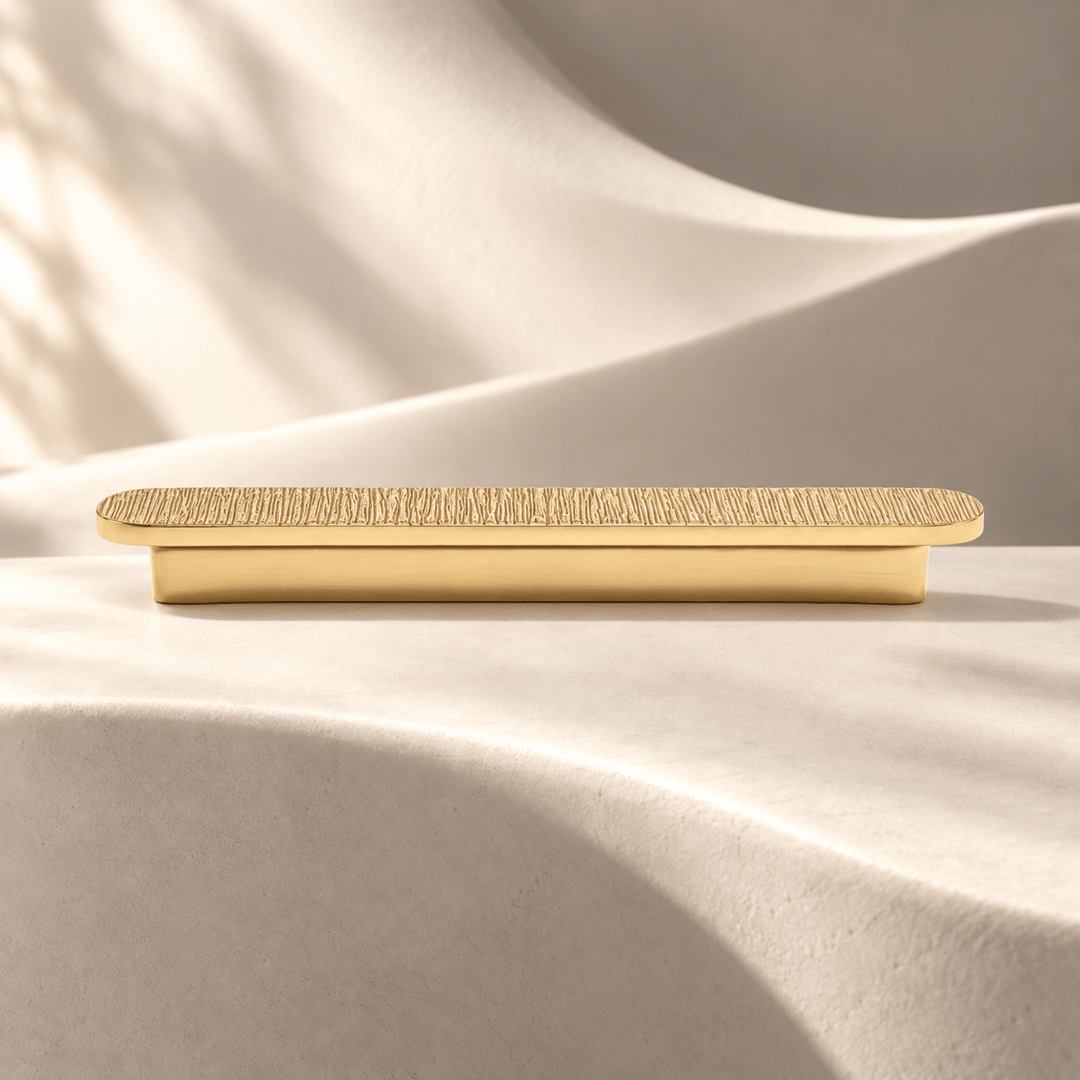 Gold vertical texture 128 mm CTC pull on ivory stone