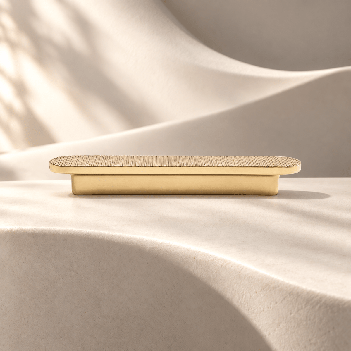 Gold vertical texture 96 mm CTC pull on ivory stone