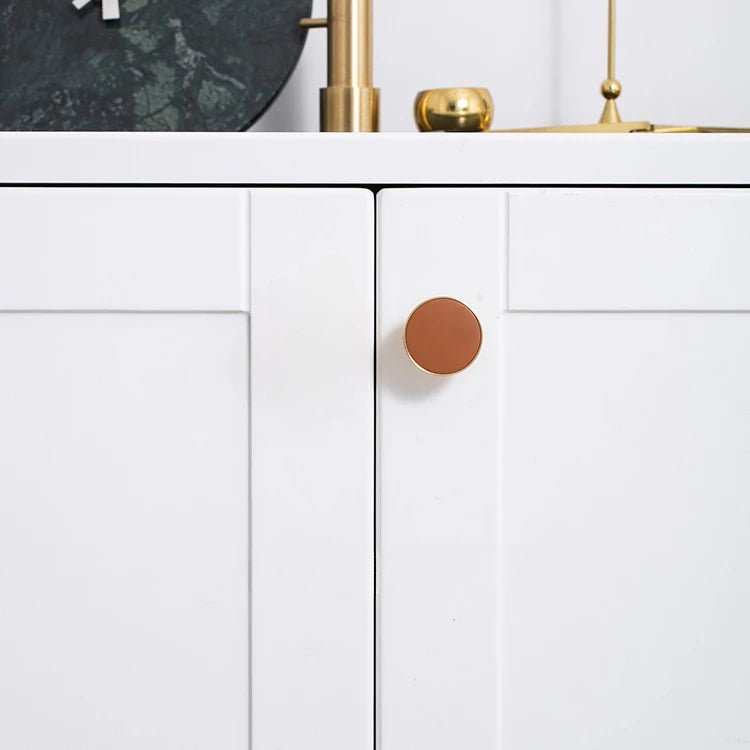 Leather & Brass Pull – Nordic Style Cabinet Knob for Furniture Design