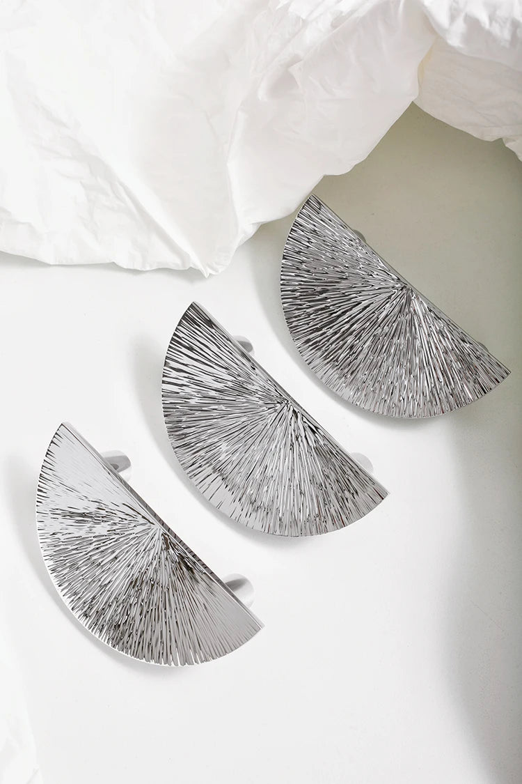 Chrome Semi-Circular Cabinet Knob – Modern Pull