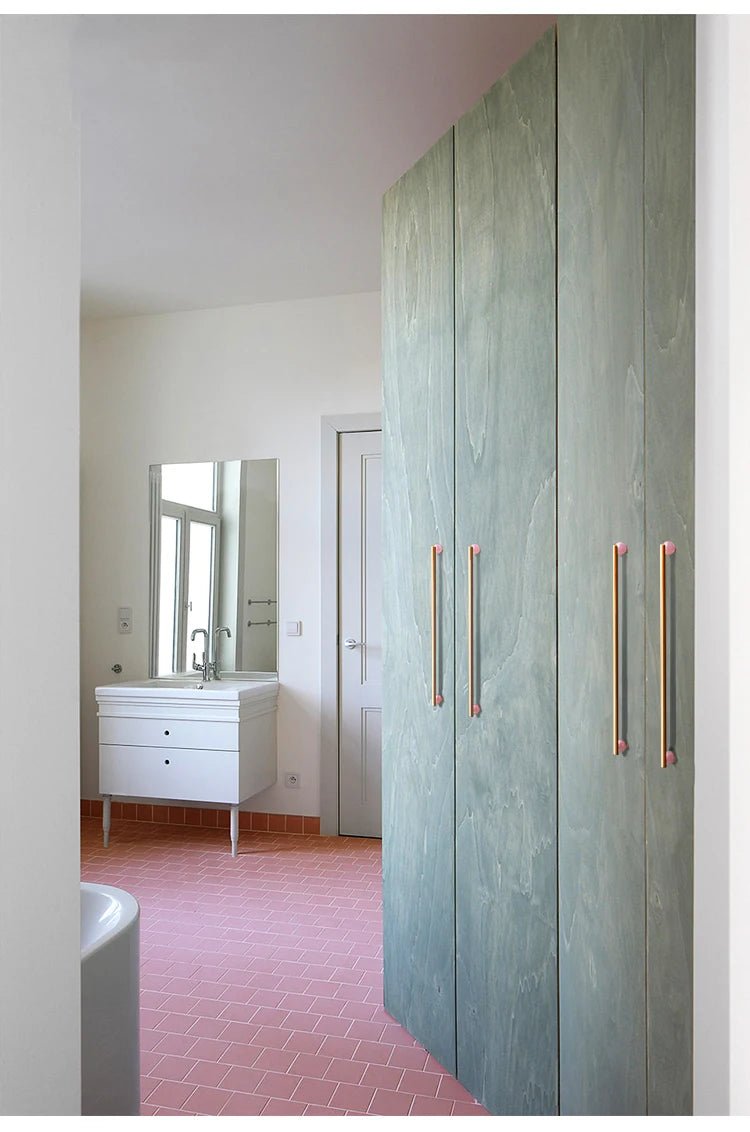 High-Quality Marble and Brass Nordic Art Drawer Pulls