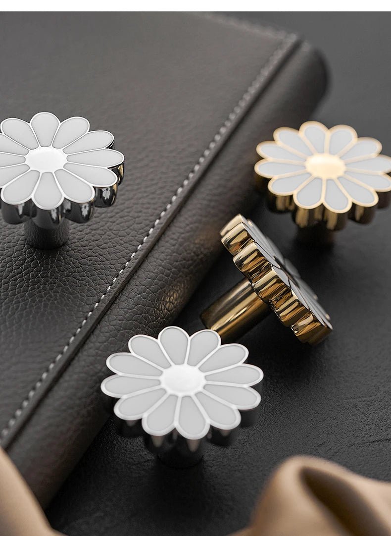 Flower Shape Brass Knob - Drawer Pull Handle