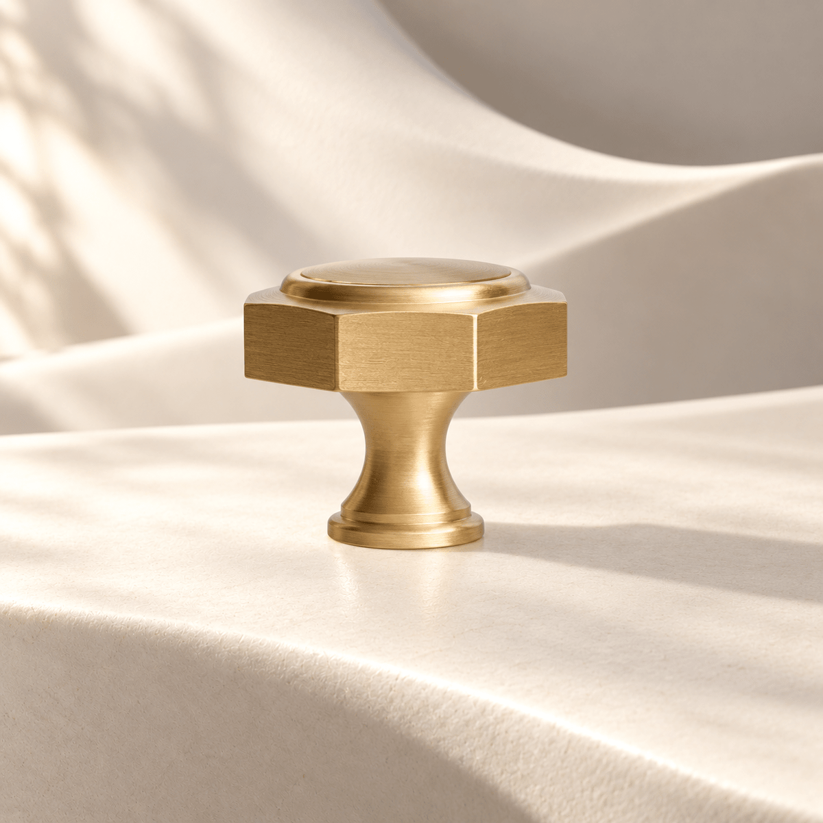 Satin 35 mm faceted cabinet knob on ivory stone