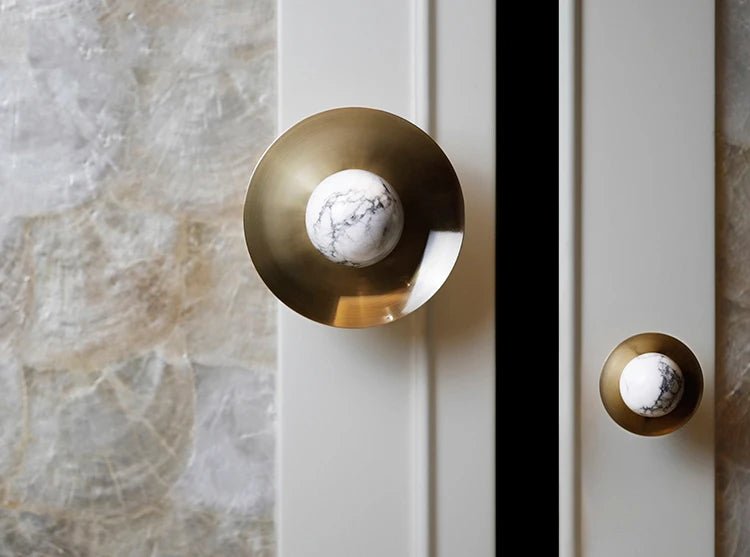 Sleek Natural Stone & Brass Pull – Pink Crystal Knob for Cabinets