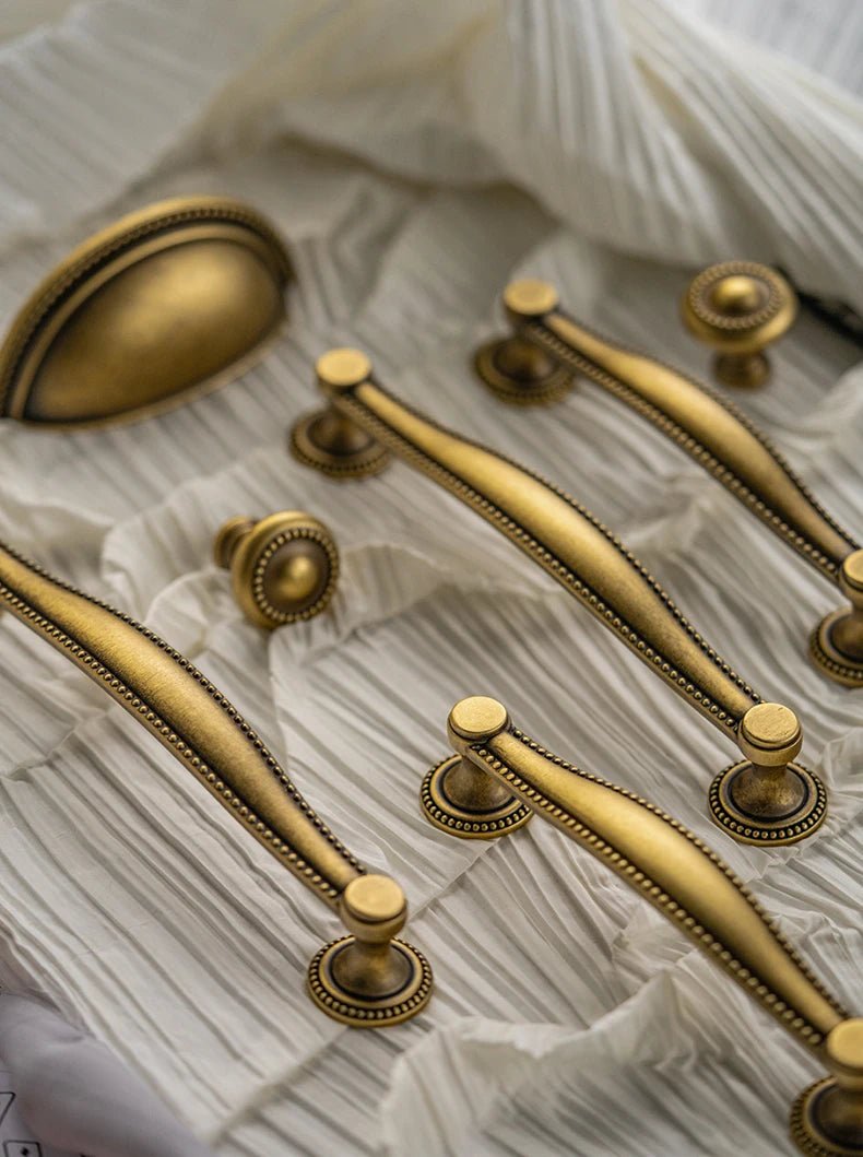 High-Quality Shell-Shaped Brass Pulls for Vintage Cabinet Design