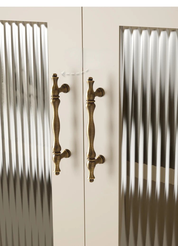 Elegant Brass Pulls and Knobs for Cabinets and Furniture