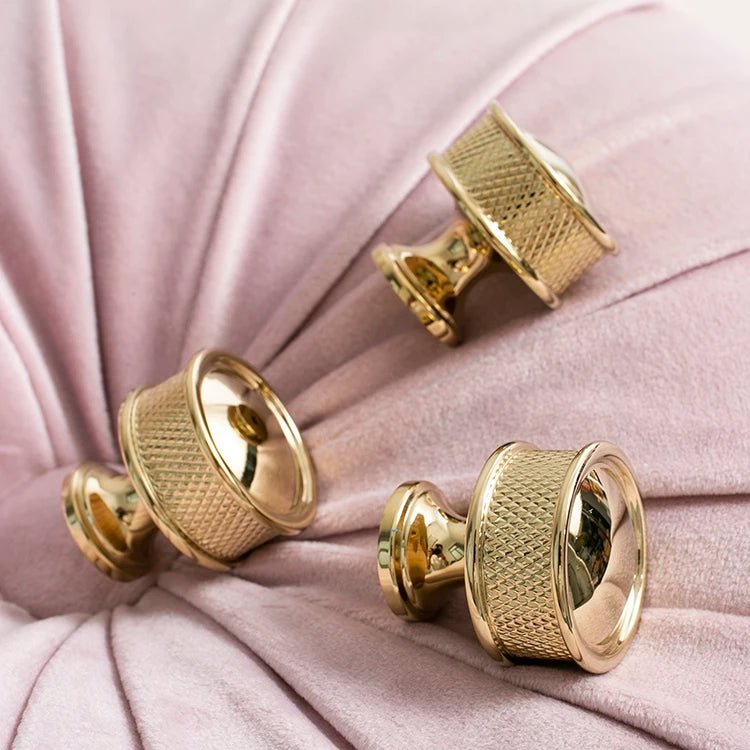 High-Quality Gold Brass Knobs – Shiny Drawer Pull Handles for Furniture