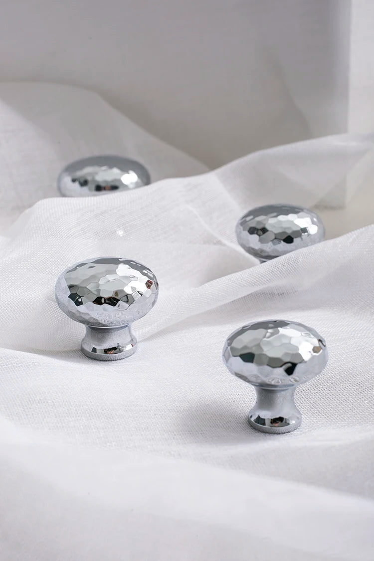 Stylish Handmade Brass Knobs – Hammered Knurled Pulls for Furniture