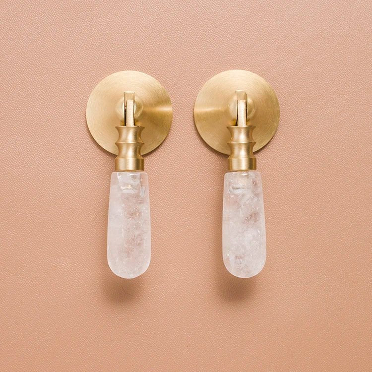 Stylish Pink Crystal Knobs – Brass Accent Handles for Modern Drawers