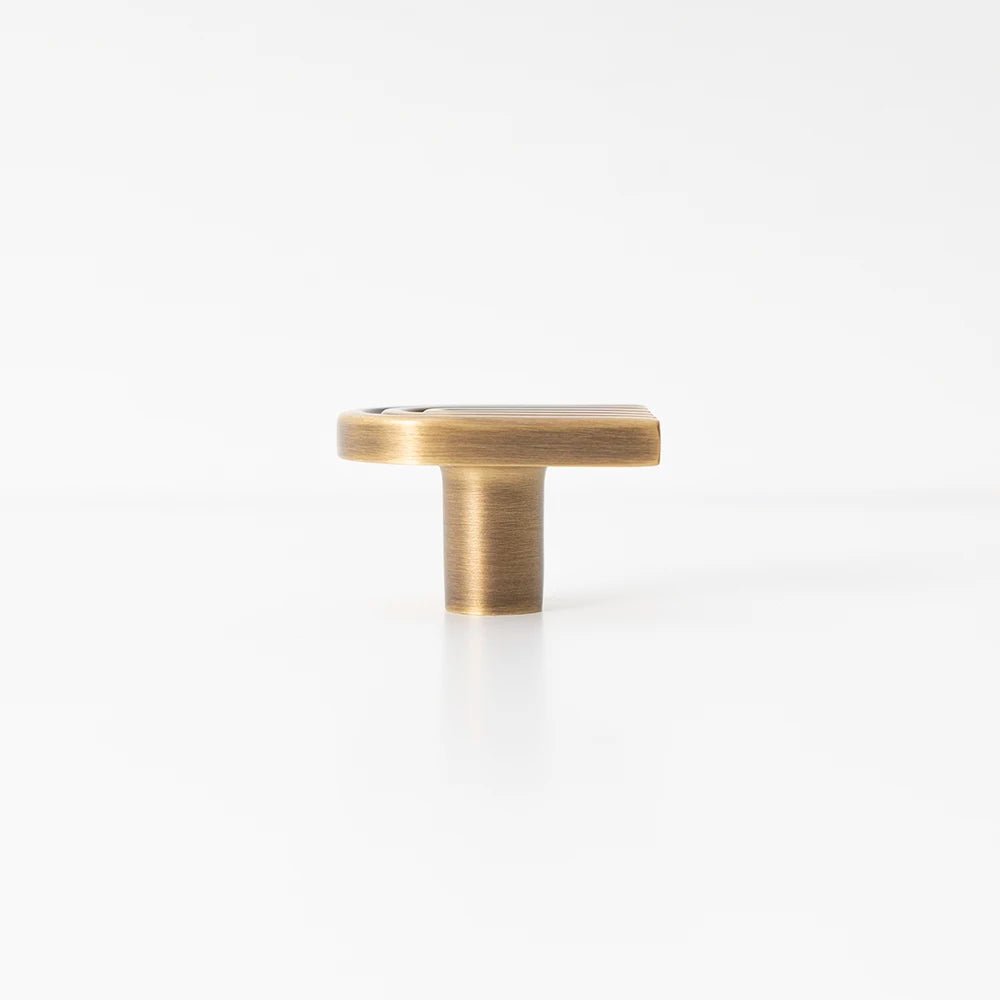 Premium Retro Line Brass Pulls – Vintage Bronze Handles for Cabinets