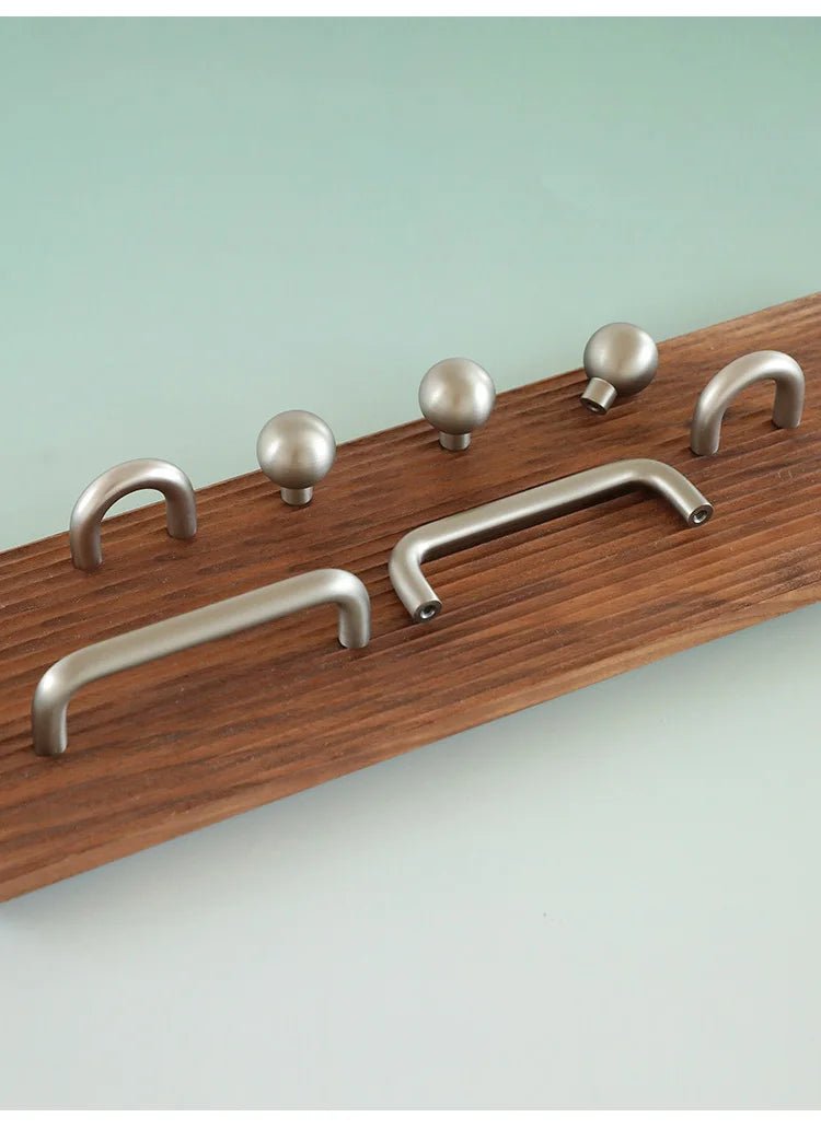 Elegant U-Shaped Cabinet Handles – Modern Zinc Alloy Pulls