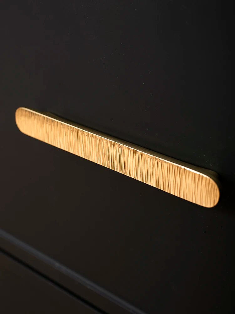 High-Quality Vertical Line Brass Pulls – Gold Handles for Modern Cabinets