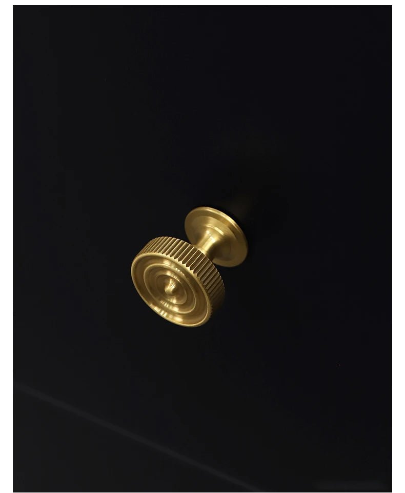 Elegant Textured Brass Handles – Vertical Grain Pulls for Cabinets