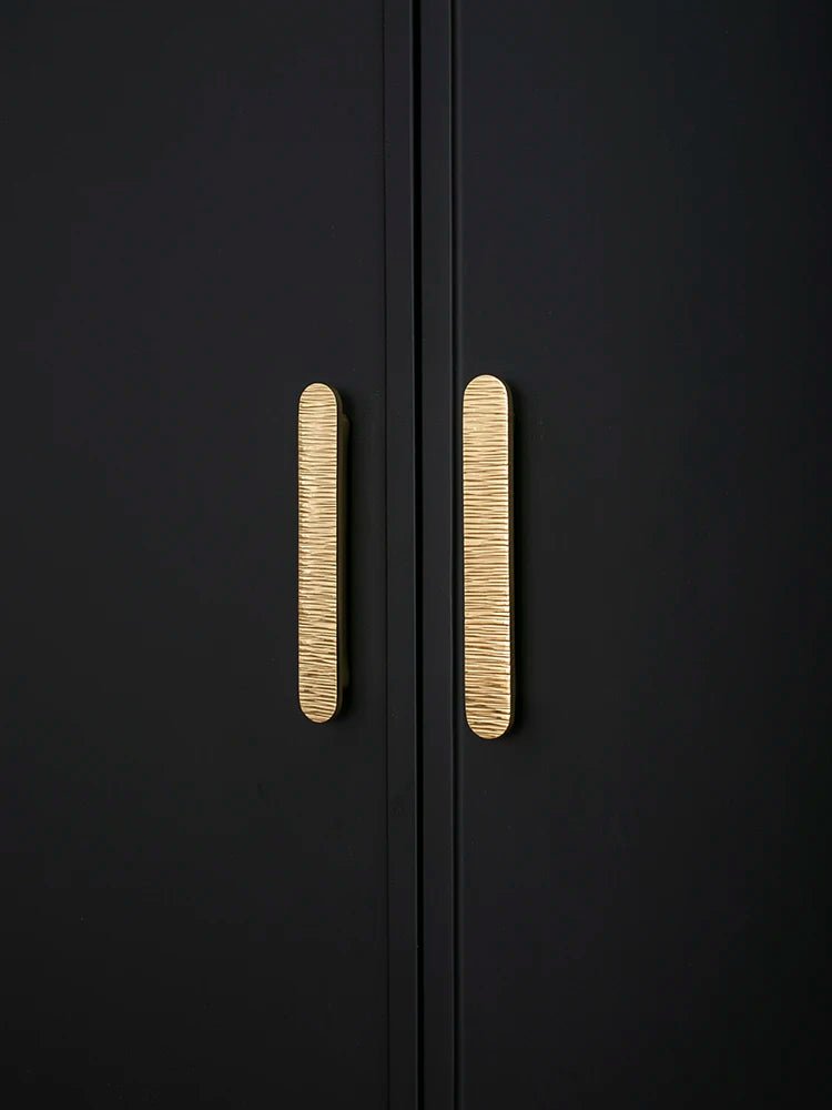 Sleek Vertical Line Brass Handles – Gold Cabinet Pulls for Drawers