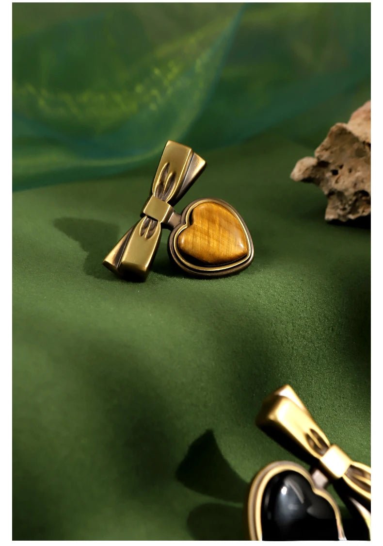 High-Quality Retro Bronze Love Handles – Bow Shape Dresser Knobs