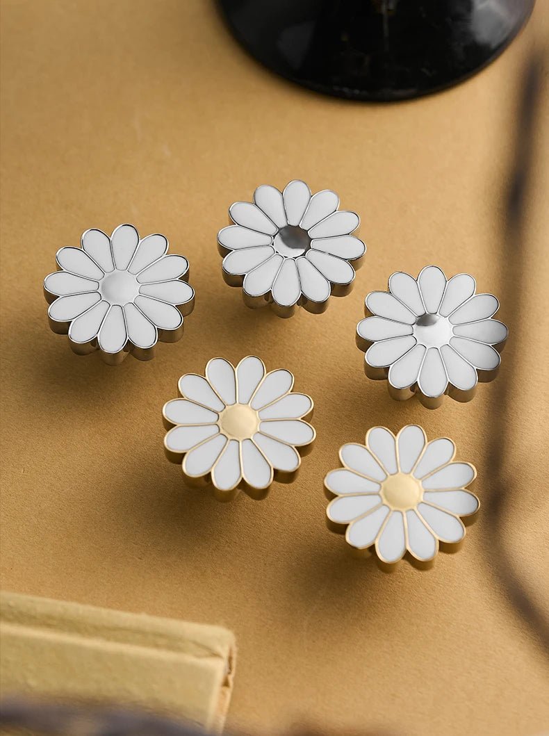 Decorative Brass Knob - Flower Drawer Pull