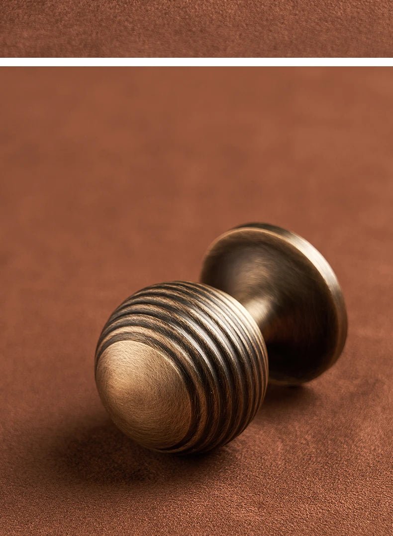 High-Quality Vintage Bronze Brass Knobs – 6.3 Inch Round Pulls for Cabinets