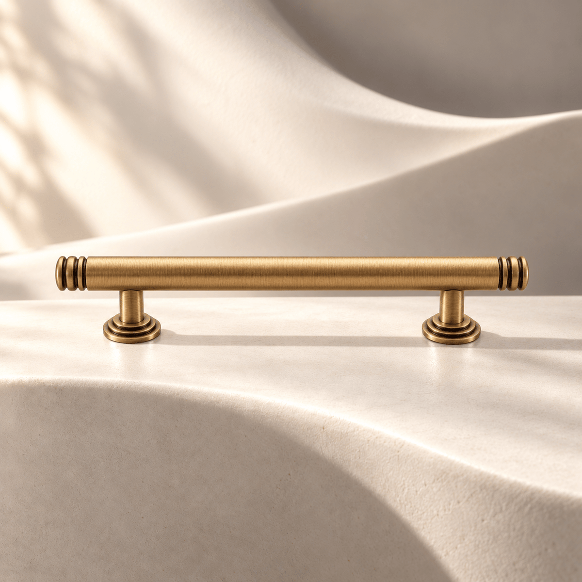 Vintage bronze 96 mm CTC ringed pull on ivory stone