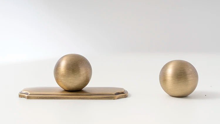 Gold Round Brass Cabinet Knob – Vintage Drawer Pull