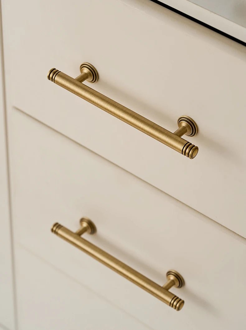 Luxury Textured Bronze Vertical Pulls for Vintage Cabinet Design